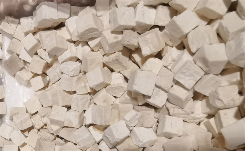茯苓批发 茯苓采购 茯苓图片 茯苓需求 茯苓照片 茯苓价格 茯苓行情
